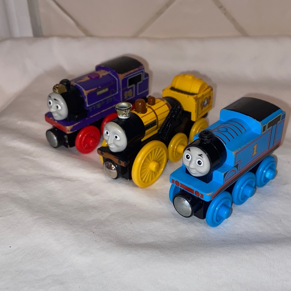 VTG Thomas the Train Thomas, Charlie and Stephen Tank Engine Wooden Friends